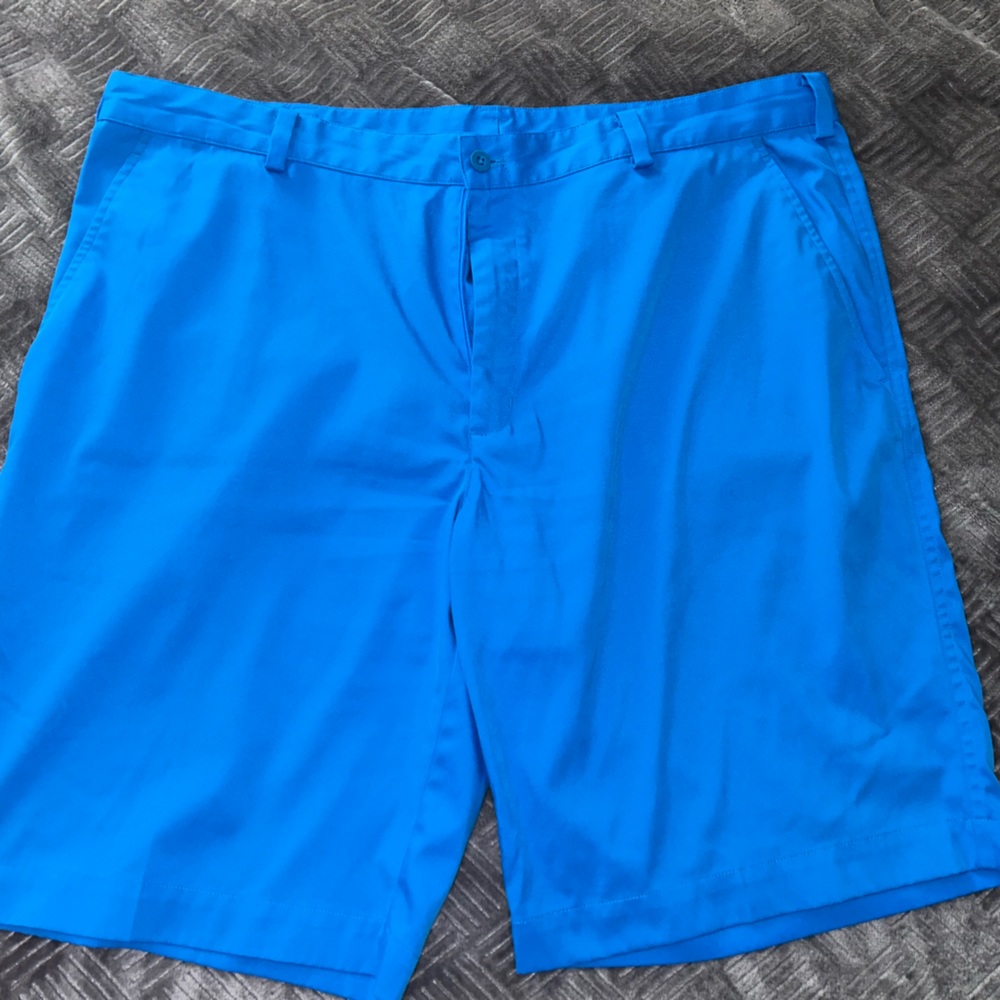 Men’s Nike golf/athletic shorts